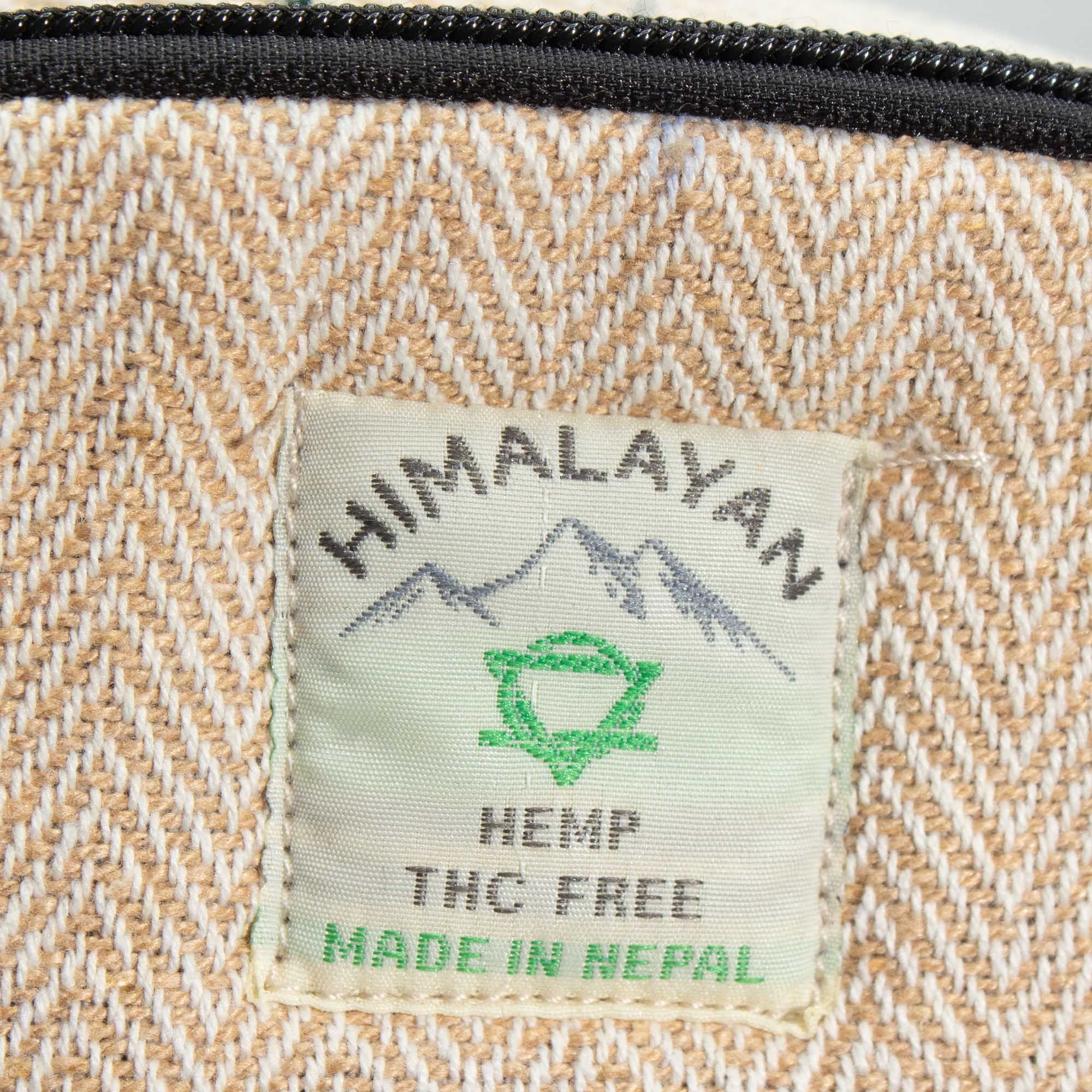Medium Kathmandu Backpack – Dhaka Design (30x21x9cm)