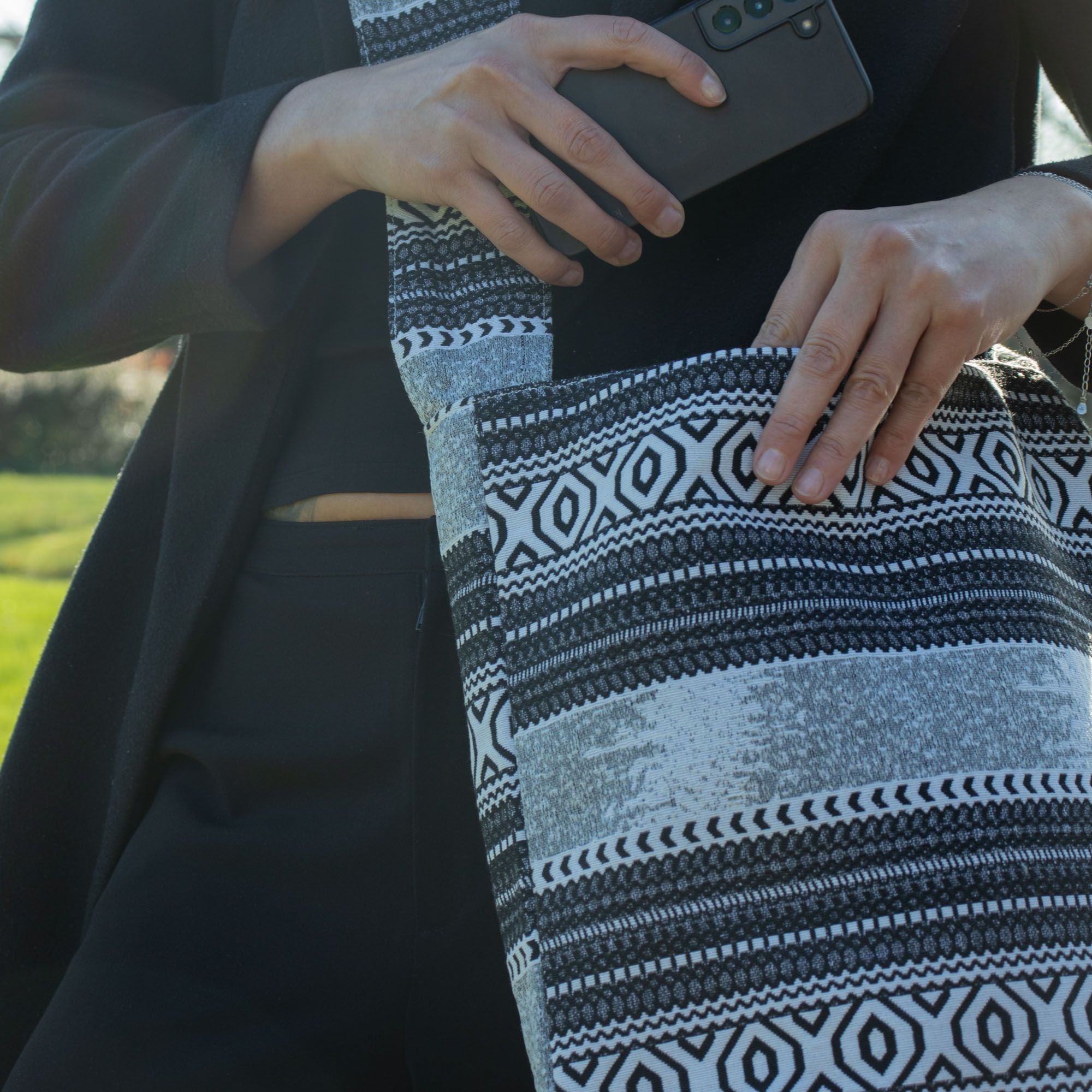 Jacquard Natural Bags - Urban Caravan - Nomad Carryall
