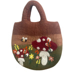 Sienipuutarha-aiheinen huopalaukku – 35 × 27 cm